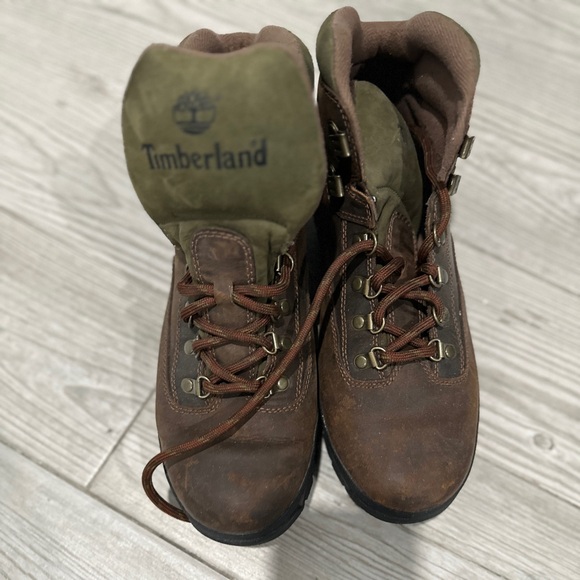 Timberland Other - Timberland Hiker Brown 90s Leather Mid Hiking Boots